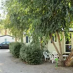 Les Castors 4*