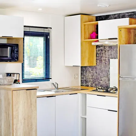 Les Castors Calvi (Corsica)