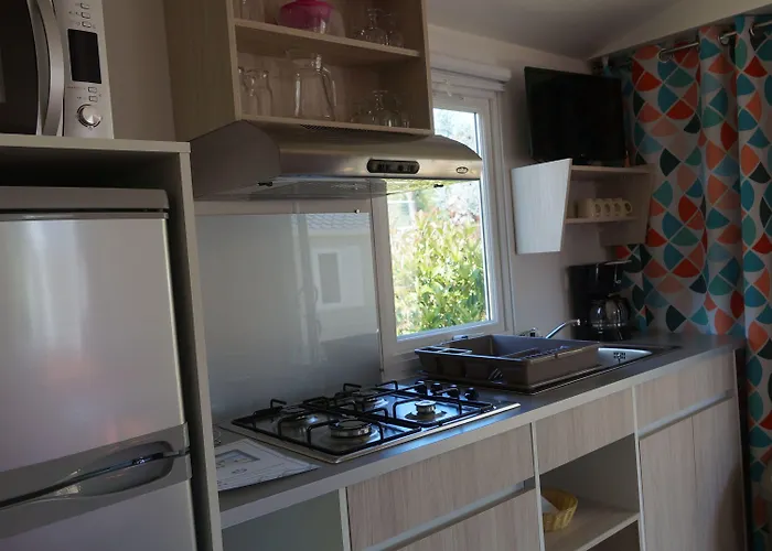 Les Castors Campsite 4*