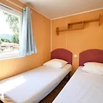 Les Castors Camping