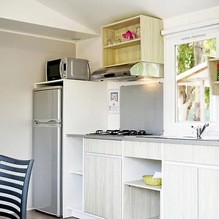 Les Castors Camping 4*