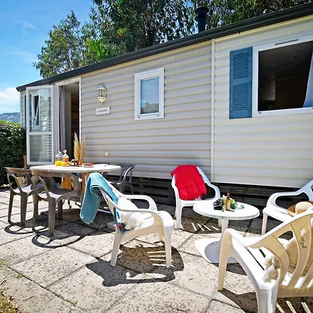 Kamp alanı Les Castors Calvi (Corsica)
